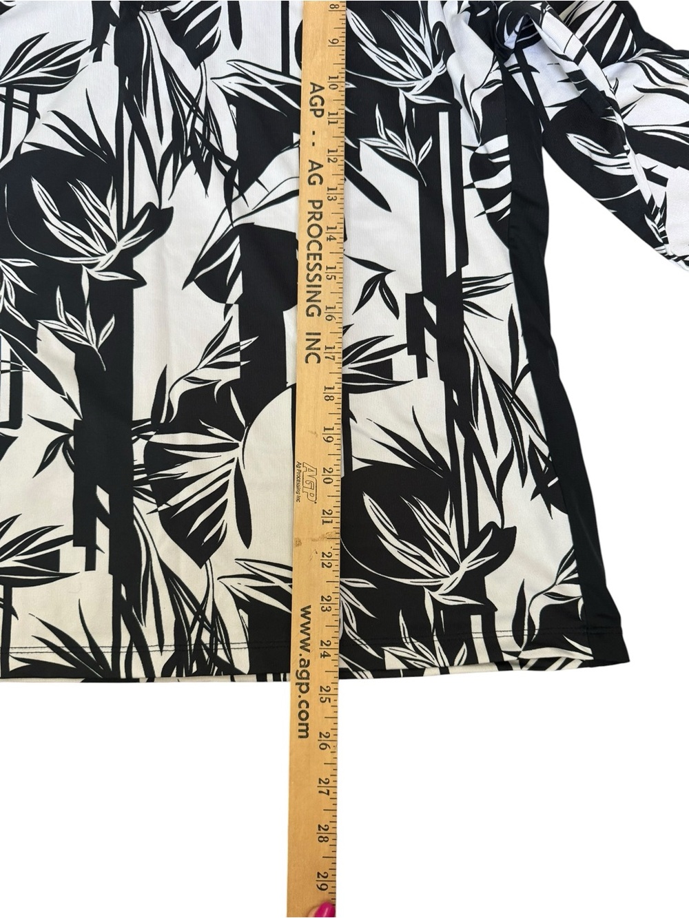 Tail White Label XL Tropical Zip Mock Neck Top Resort Coastal Chic Black White - Picture 4 of 8